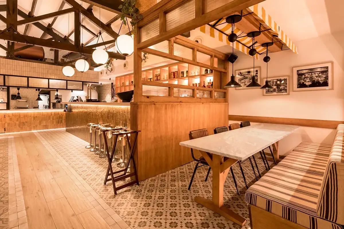 Fotografía de salones privados de restaurante en Barcelona