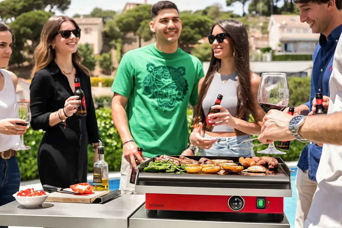 Sesión lifestyle de productos industriales en exteriores durante el verano